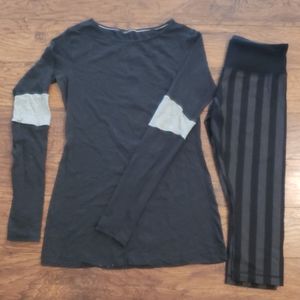 Lululemon tunic and Wunder Under Crop